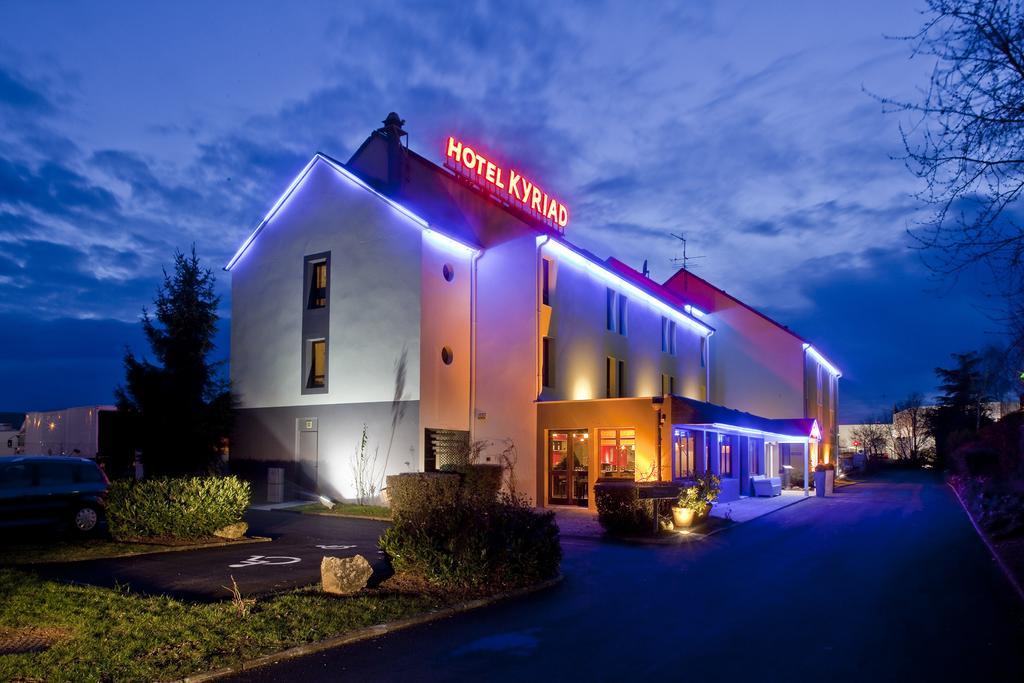 Kyriad Tours Sud - Chambray Les Tours Bagian luar foto